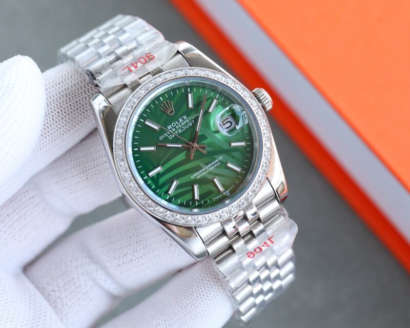 Alternative view of Rolex Datejust Green Dial Palm Leaf Pattern 36Mm 126284Rbr