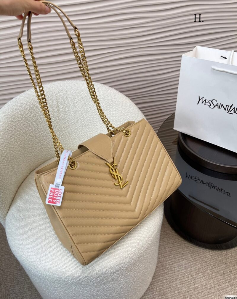 Alternative view of Saint Laurent Grain De Poudre Matelasse Chevron Shopping Bag Gold Hardware Beige 32Cm