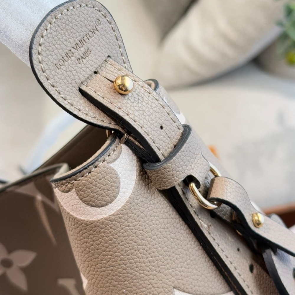 Louis Vuitton All In BB Bag Tourterelle Grey 20Cm M13045 - Image 3