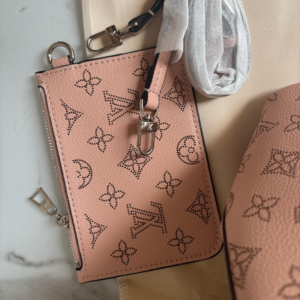 Louis Vuitton Blossom Mahina Bag Pink 21Cm M23196 - Image 3