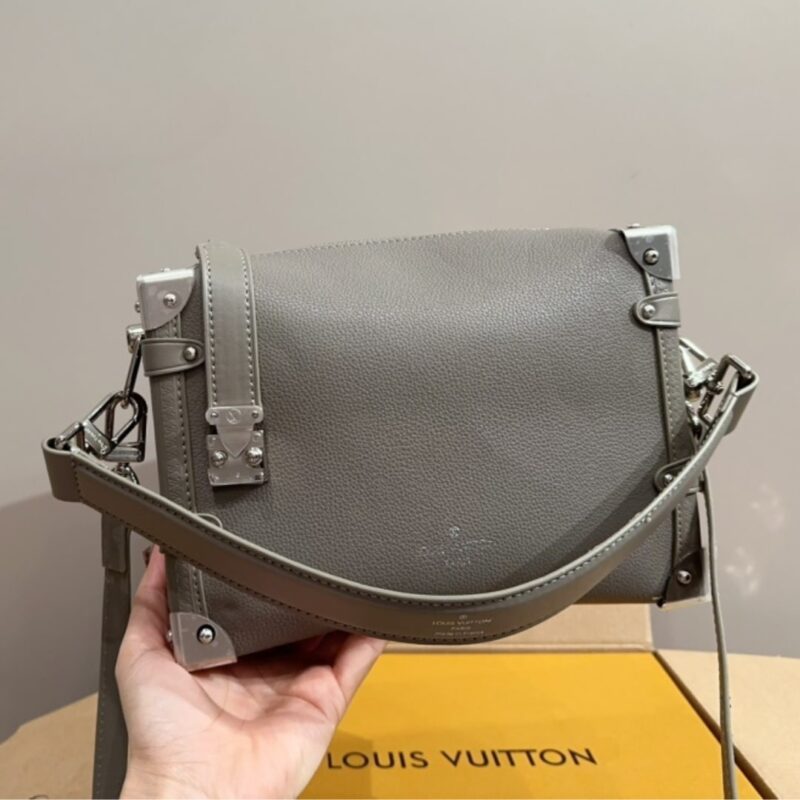 Alternative view of Louis Vuitton Side Trunk MM Grained Taupe Grey 23Cm M25072