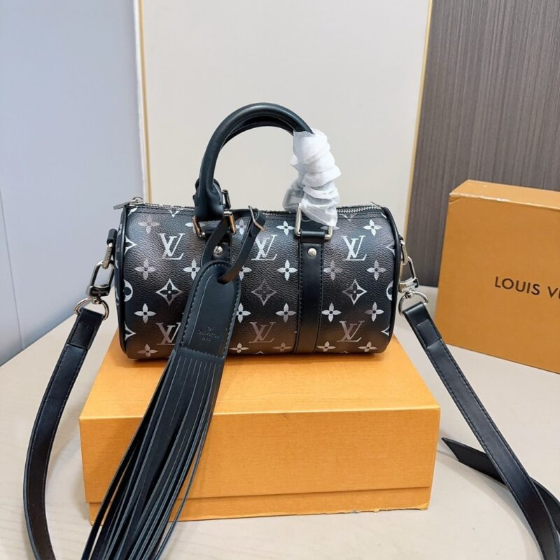 Alternative view of Louis Vuitton Keepall Bandoulière 25 Monogram Brushed Black 25Cm M11595