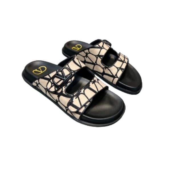 Valentino Garavani Vlogo Toile Iconographe Sandal Black Beige