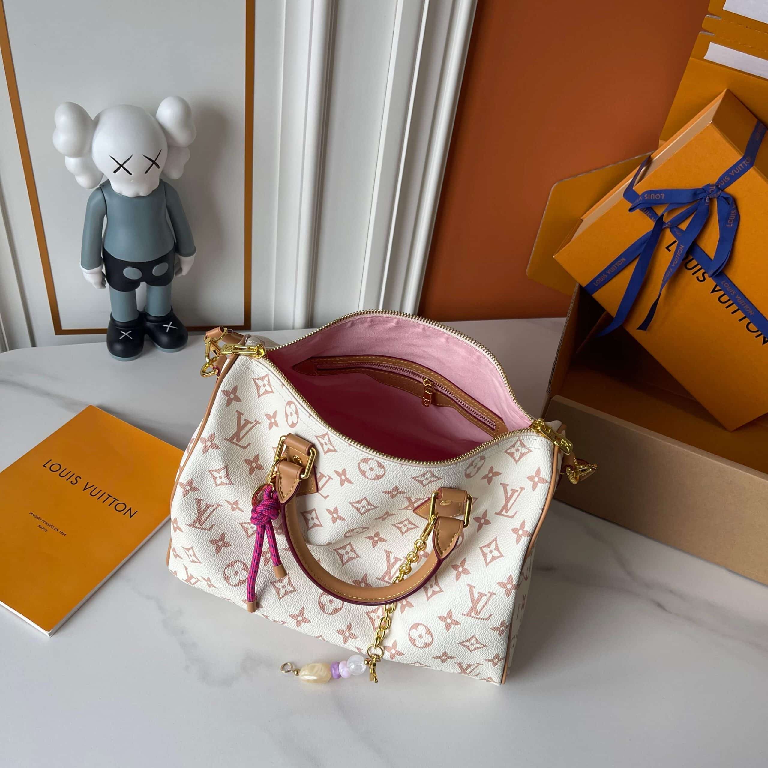 Louis Vuitton Speedy Soft 30 Lucky Bag Dune 30Cm M15108 - Image 4