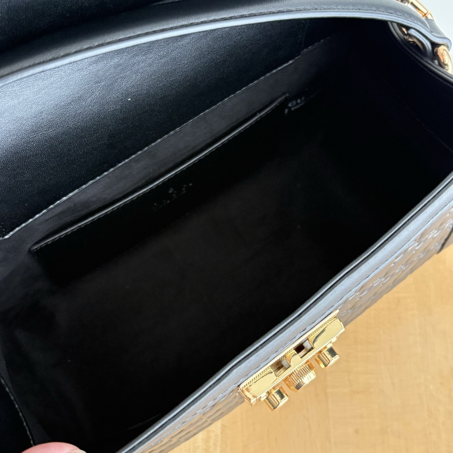 Gucci Padlock Medium Top Handle Bag Black 25Cm 838992 Aafdv 1000 - Image 8