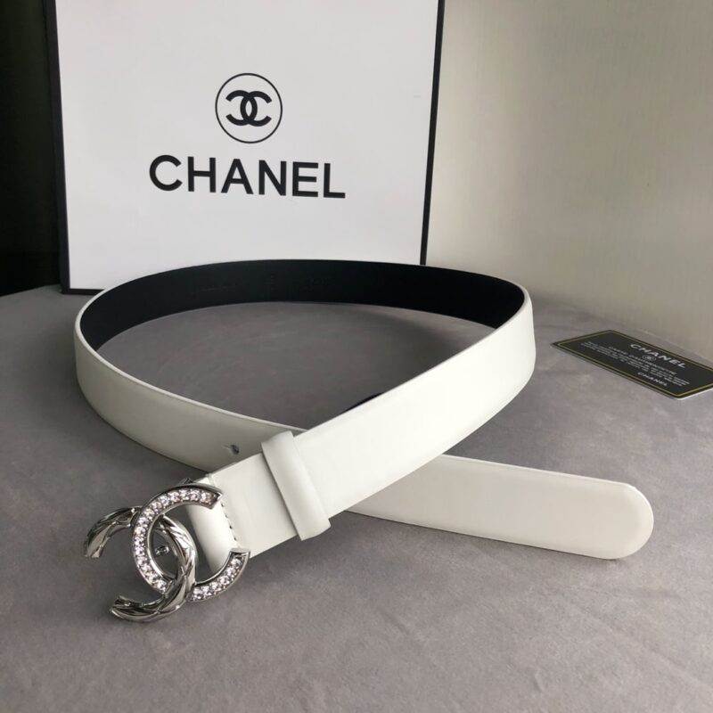 Alternative view of Chanel Leather Belt With Cc Pearl And Silver Tone Metal White 3Cm
