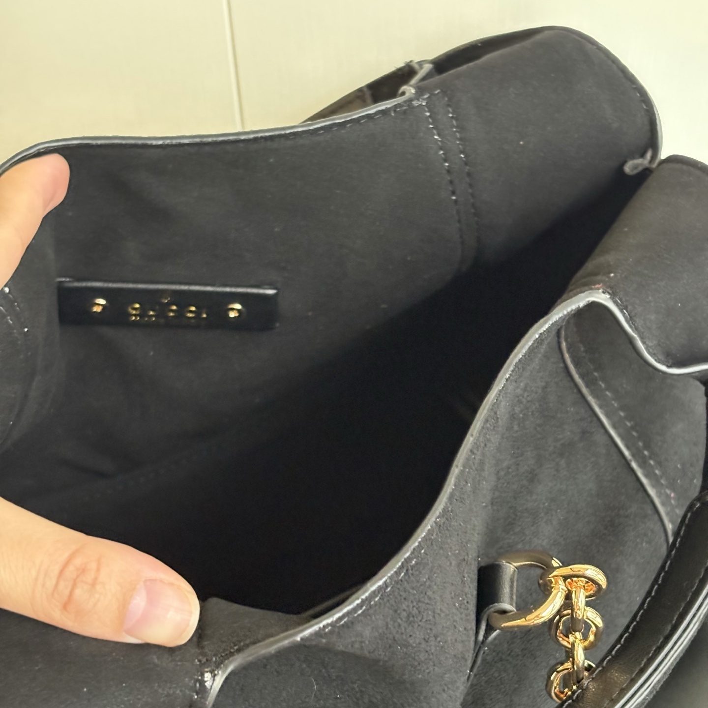 Gucci Softbit Medium Top Handle Bag Black 27Cm - Image 8