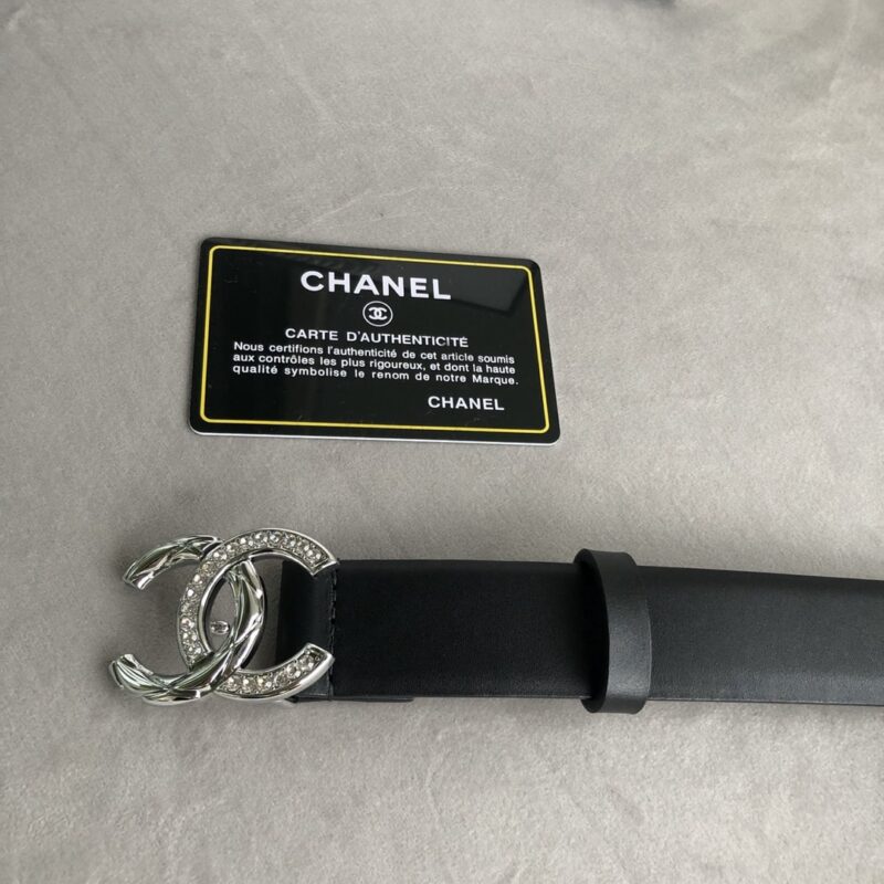Alternative view of Chanel Pearl And Leather Silver Tone Metal Black 3Cm