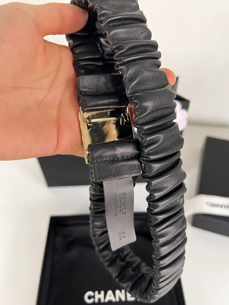 Alternative view of Chanel Betl With Gold Cc Logo 30Mm