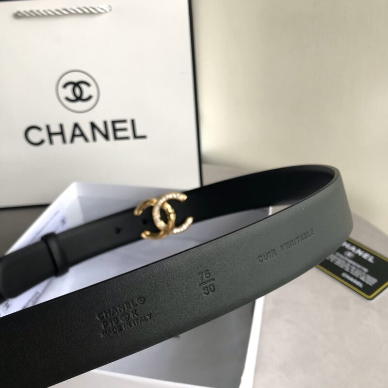 Alternative view of Chanel Leather Belt With Cc Pearl And Gold Tone Metal Black 3Cm