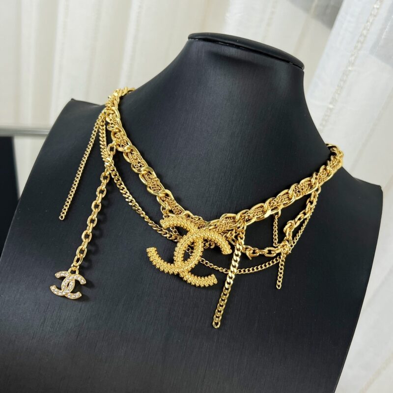 Alternative view of Chanel Cc Necklace Gold