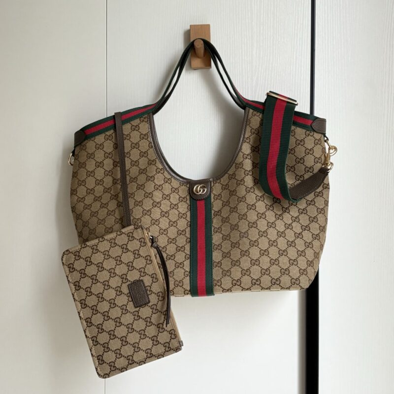 Alternative view of Gucci Giglio Large Tote Bag Beige And Dark Brown GG Canvas 60Cm 853971 FAFFP 2547