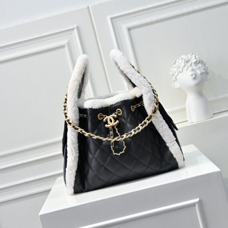 Alternative view of [Super Vip 1:1] Chanel 25 Small Handbag Gold Tone Metal Black And White 26Cm As5293 B22309 U4139