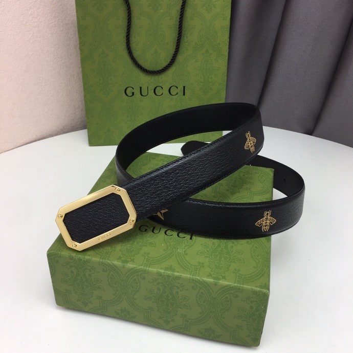 Alternative view of Gucci Black Belt With Square Gold Buckle And Bee Star 35Mm