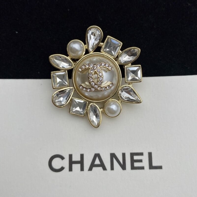 Alternative view of Chanel Cc Crystal Pearl Brooch