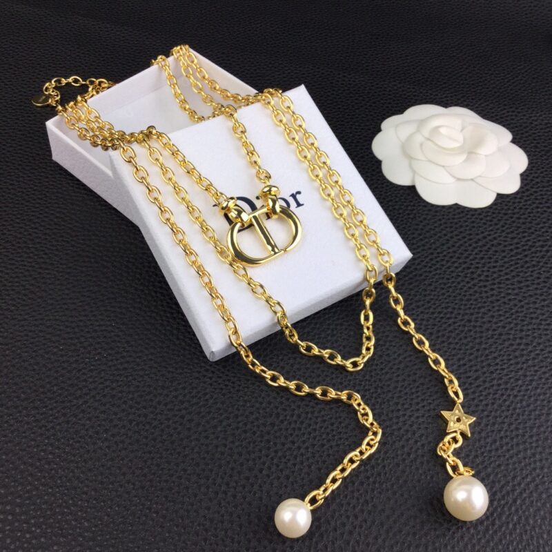 DIOR GOLD NECKLACE