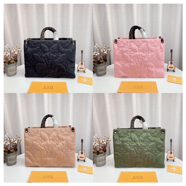 Alternative view of Louis Vuitton Onthego Pillow Handbag Pink 32Cm M21053