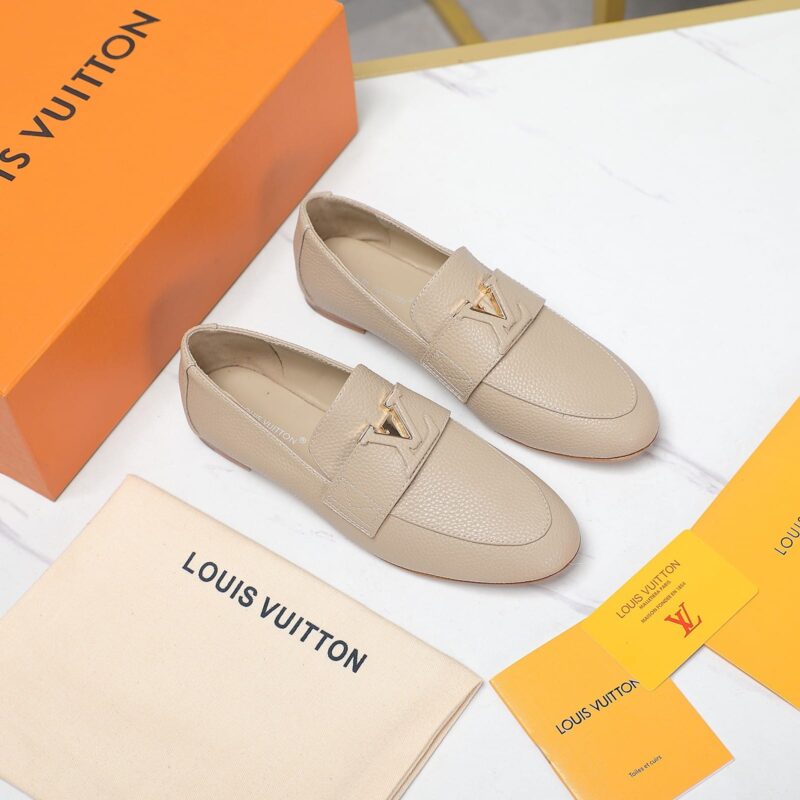 Alternative view of Louis Vuitton Lv Capri Loafer Beige 1Ac9F9