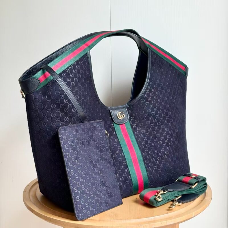 Alternative view of Gucci Giglio Large Tote Bag Dark Blue 60Cm 853971 Caabv 4541