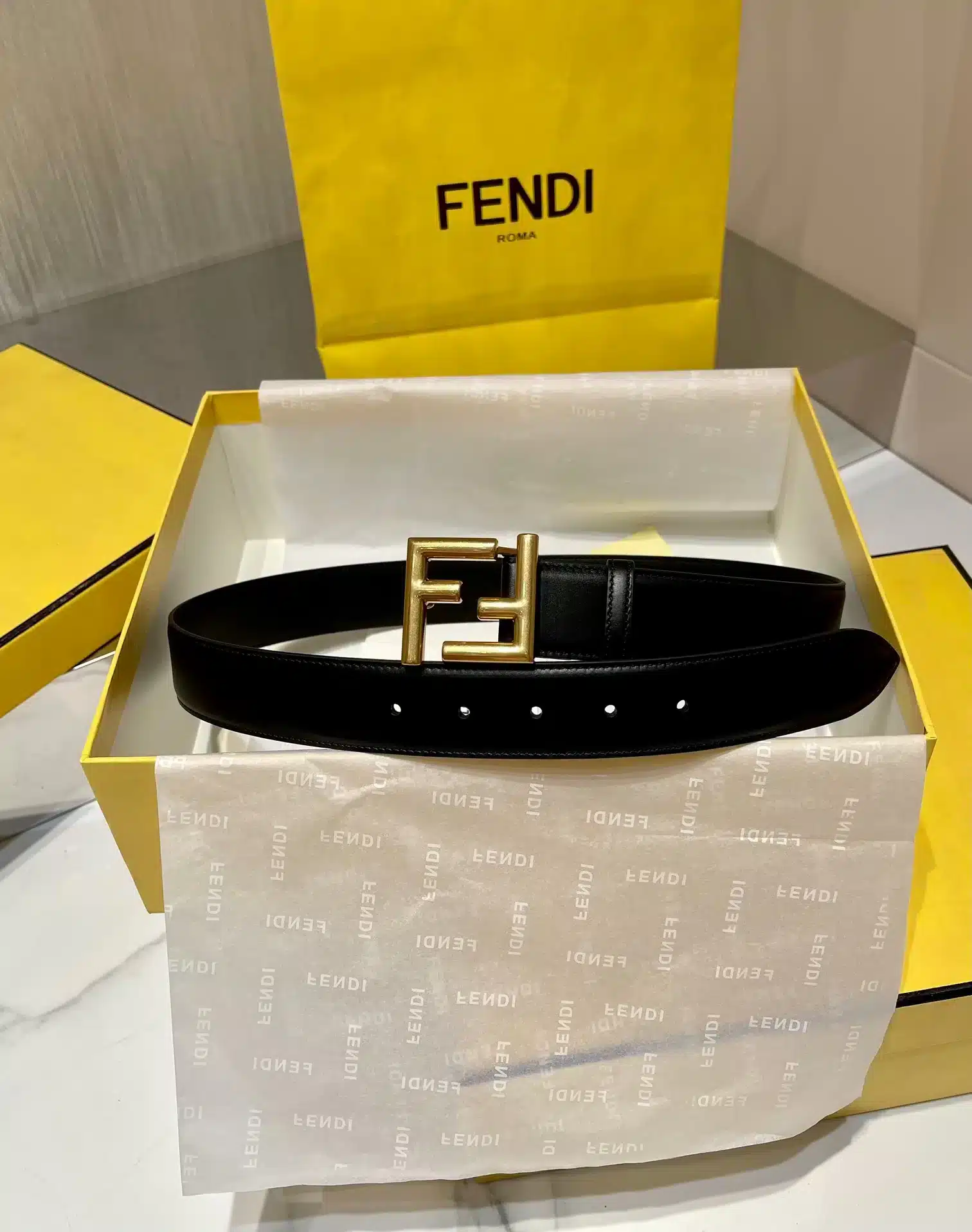 Fendi Black Leather Belt With Ff Gold Buckle 40Mm - Image 2