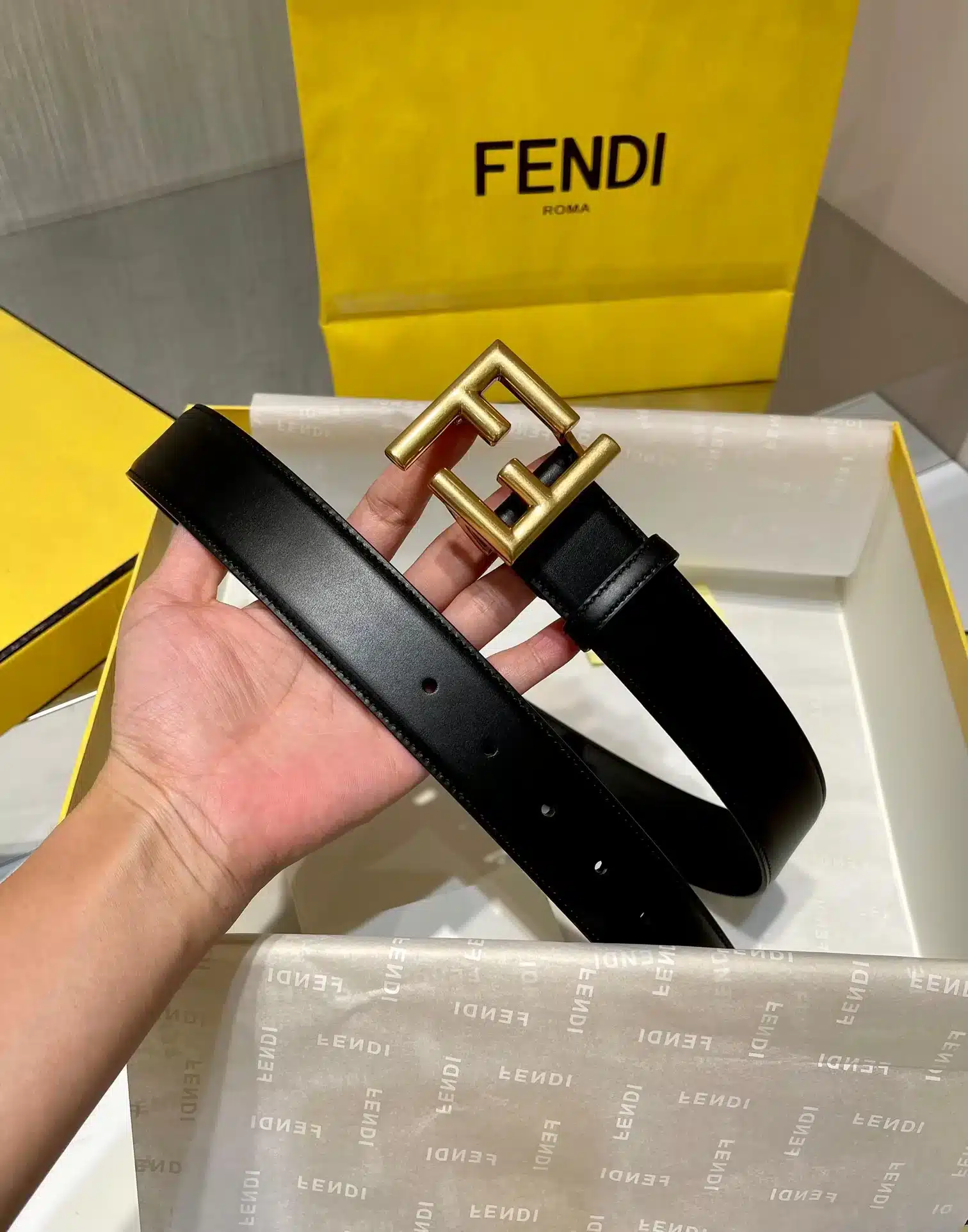 Fendi Black Leather Belt With Ff Gold Buckle 40Mm - Image 3