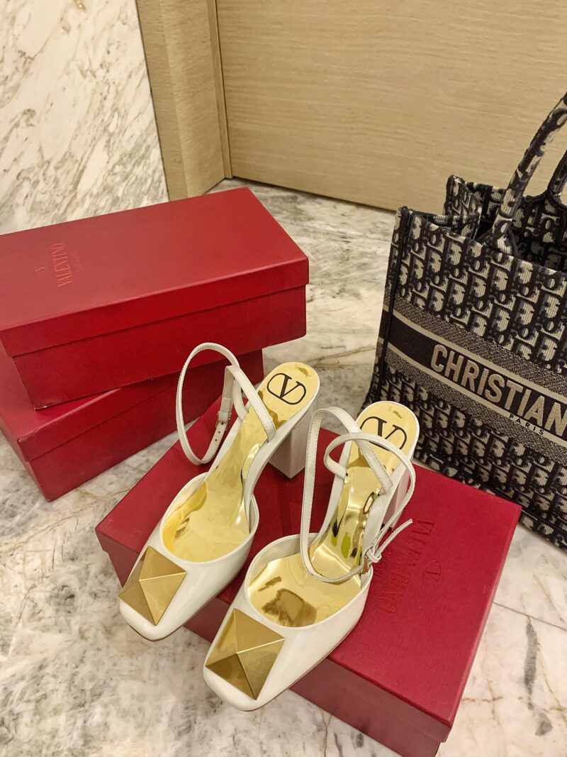 Alternative view of Valentino One Stud Pump In Patent Leather 90Mm White Xw2S0Dt4Lafi16