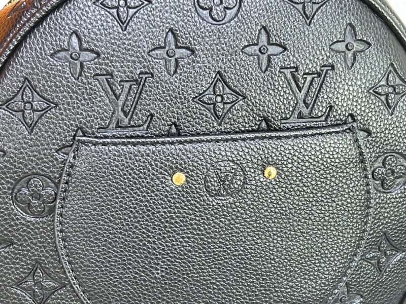 Alternative view of Louis Vuitton Boite Chapeau Souple MM 22Cm M45649