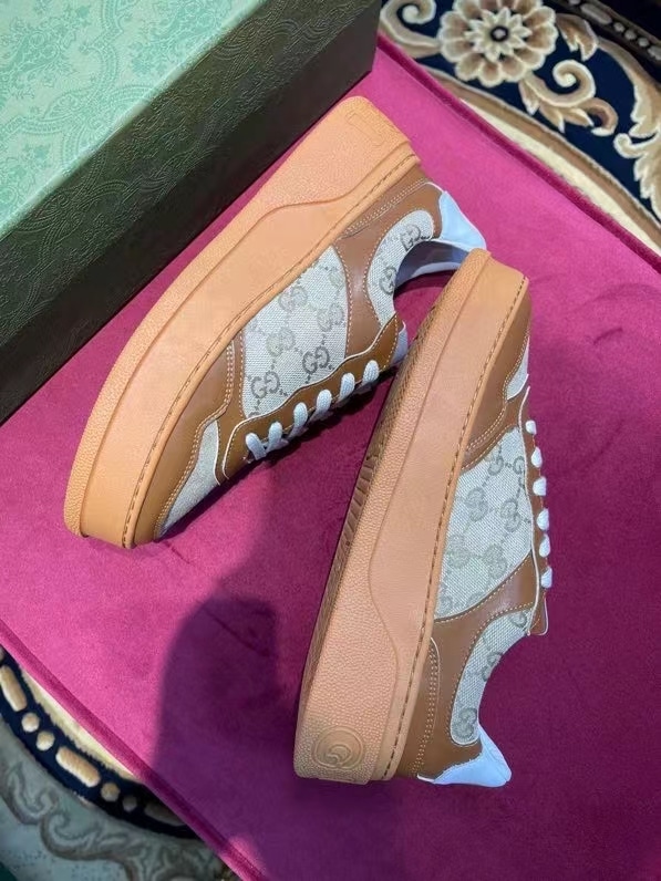 Alternative view of Gucci Gg Sneaker 675840 Upg20 2866