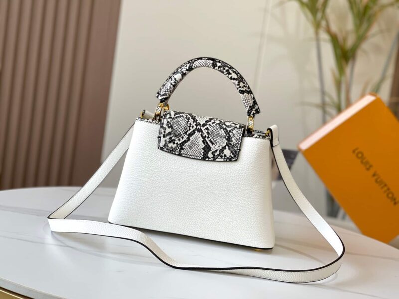 Alternative view of Louis Vuitton Capucines Mini White 21Cm M95509