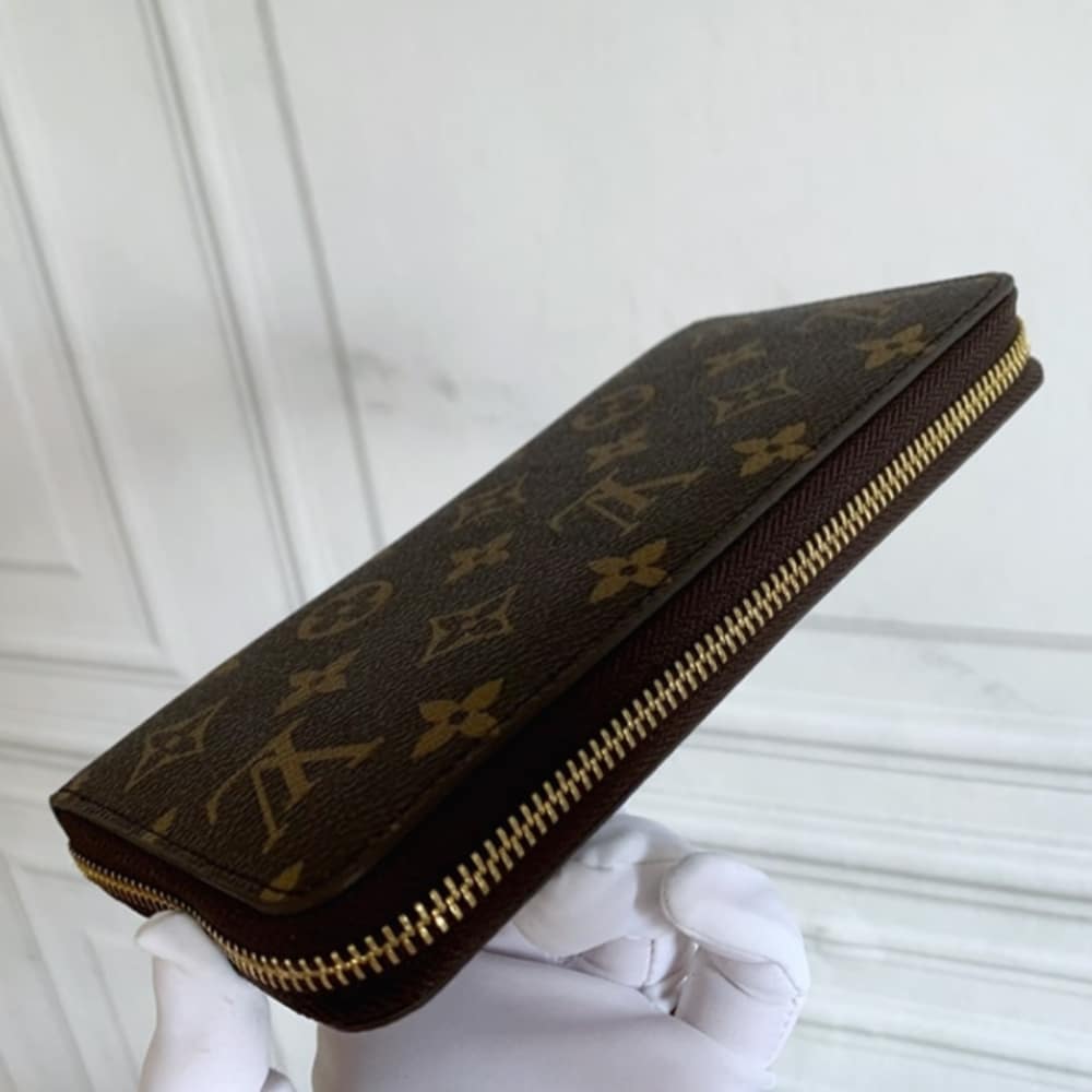 Iconic Set: Louis Vuitton Again Monogram And Monogram Zippy Long Wallet - Image 10