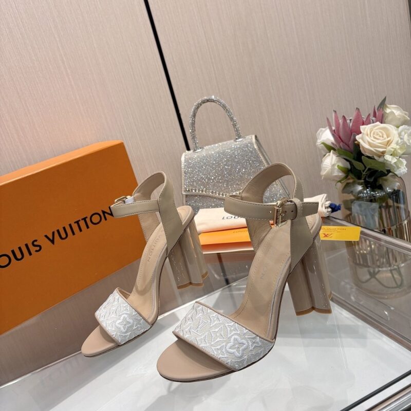 Alternative view of Louis Vuitton Silhouette Sandal Beige 1Ahnsb