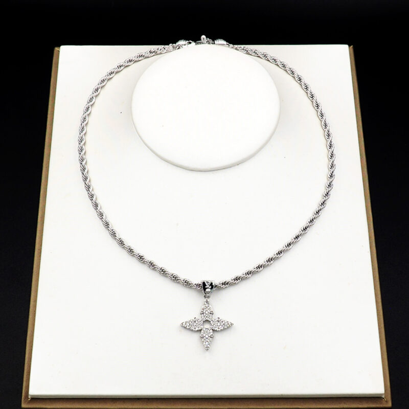 Alternative view of Loui Vuitton Lv Rope Pendant Necklace Silver