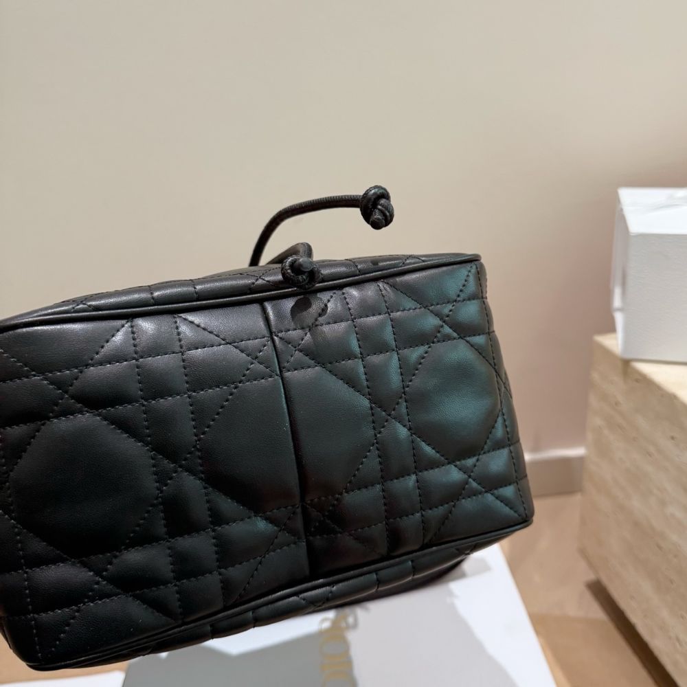 Dior Medium D Motion Bag Black 23Cm M2852ONWP M900 - Image 6
