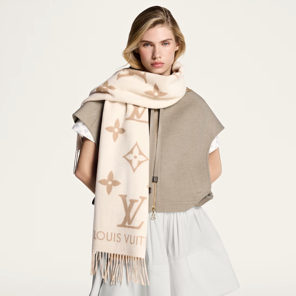 Louis Vuitton Reykjavik Scarf Light Beige 180Cm M78123 - Image 5