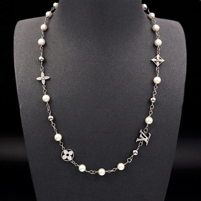 Alternative view of Louis Vuitton Lv Pearls Necklace Silver M02448