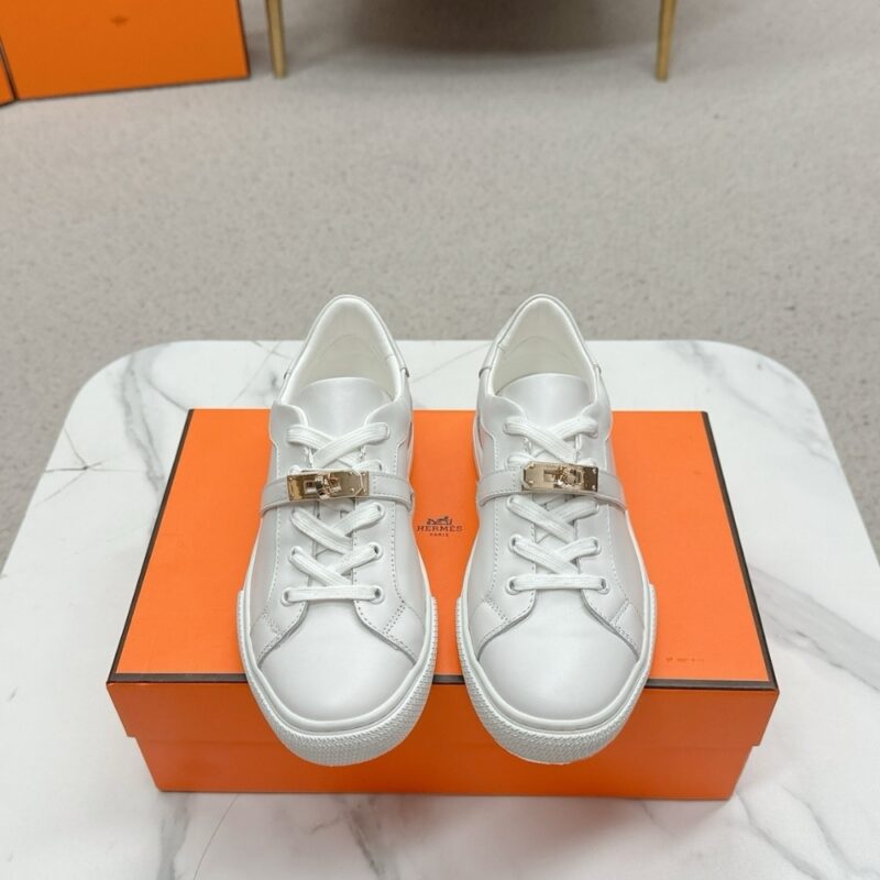 Alternative view of Hermes Day Sneaker Blanc H212257Z 90340