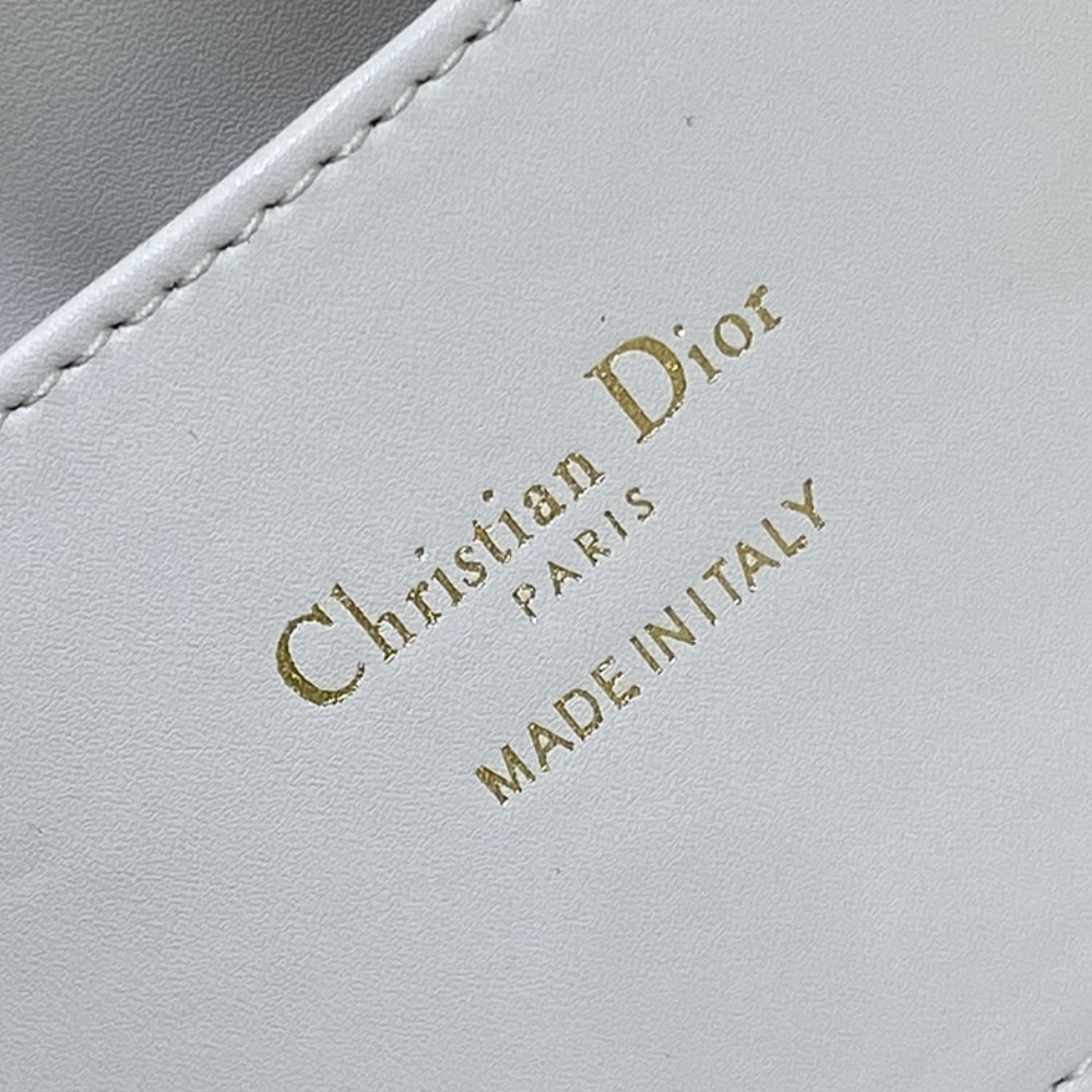 DIOR WALK IN DIOR BAG WHITE 36CM - Image 10
