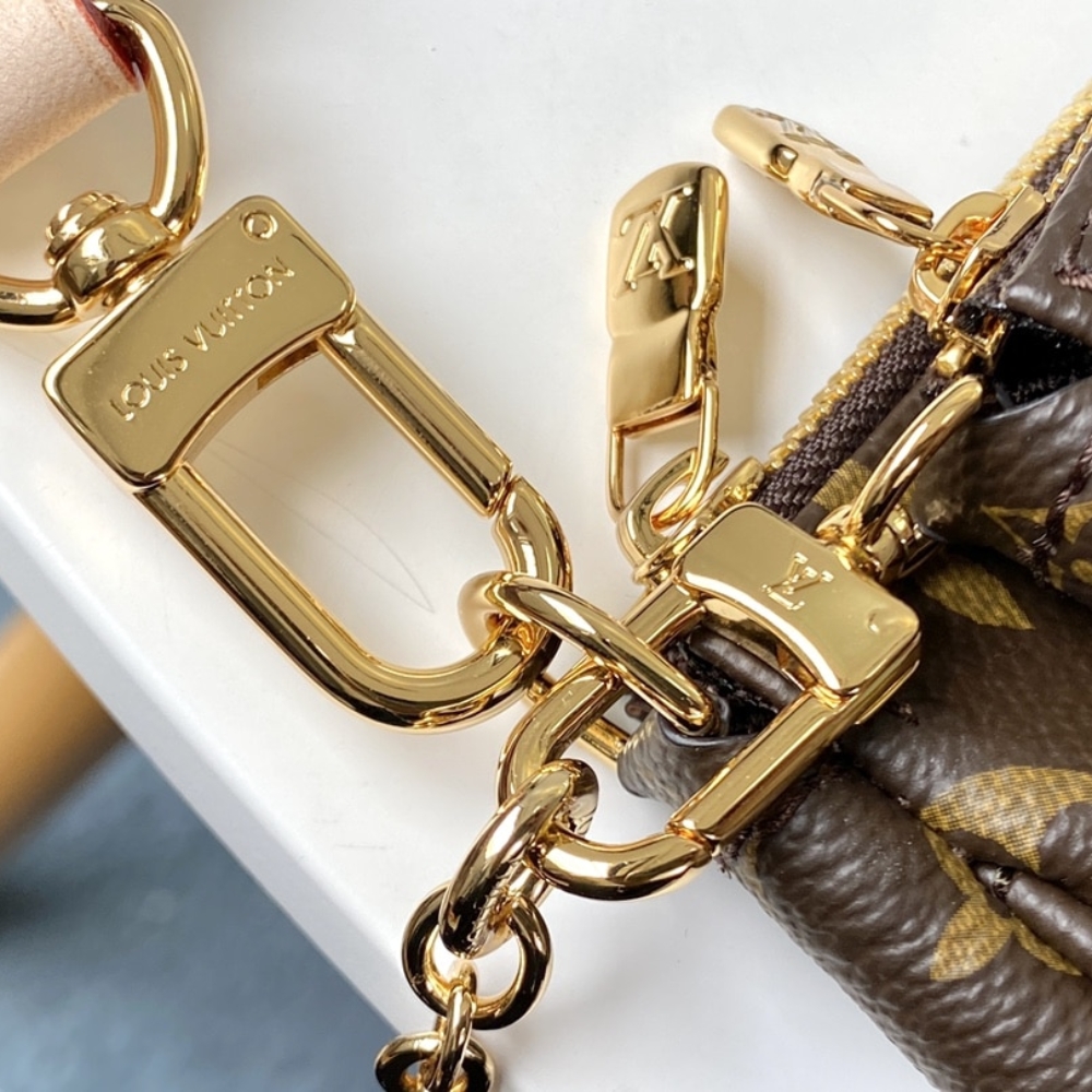 Louis Vuitton Multi Pochette Accessoires Khaki 24cm M44813 - Image 5