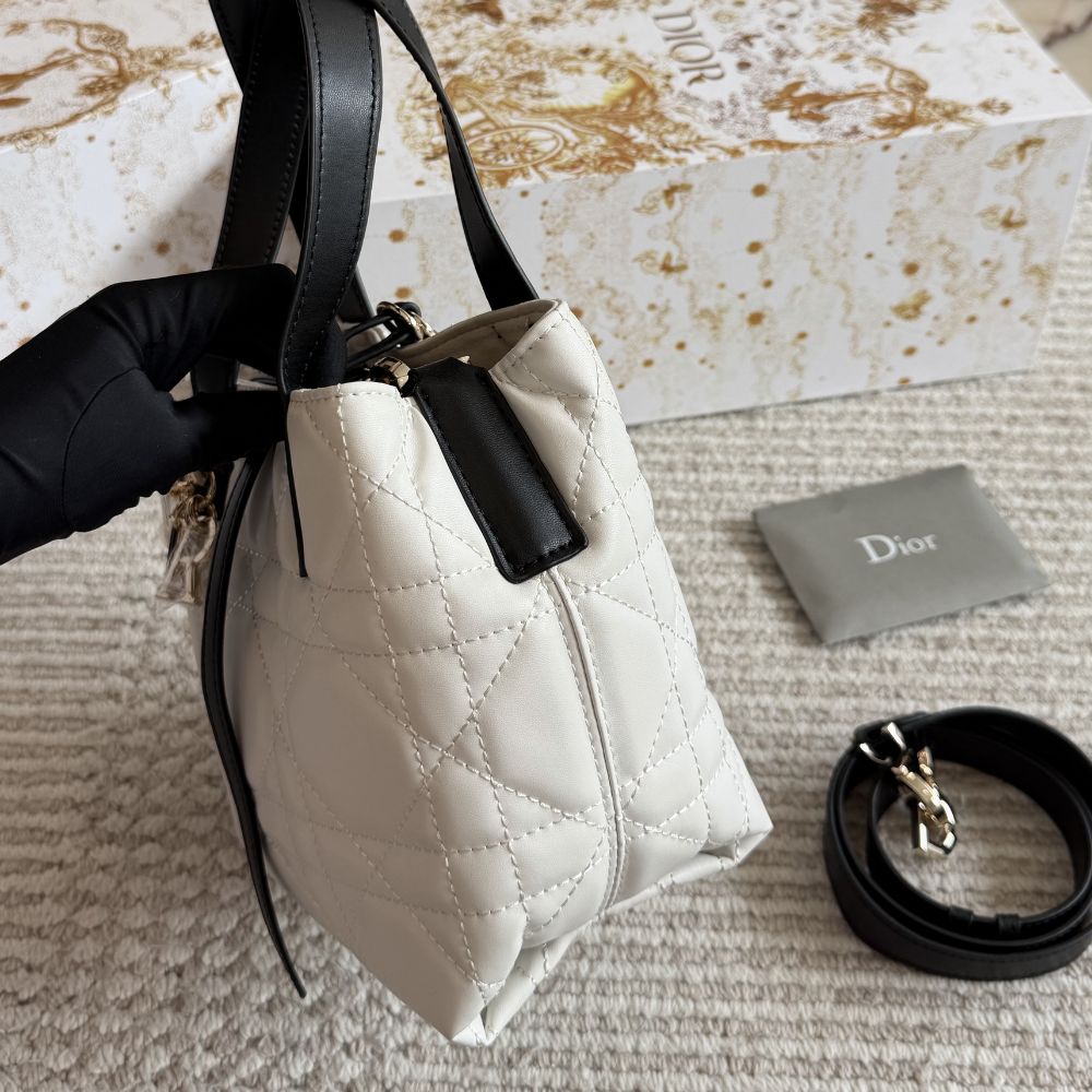 Dior Small Dior Toujours Vertical Tote Bag White 18Cm M2835PSOB M06E - Image 8
