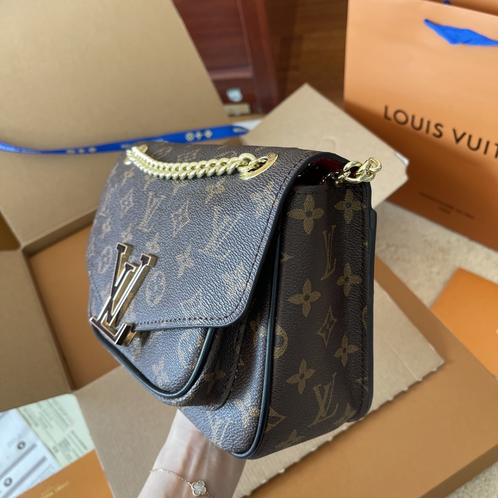 Louis Vuitton Monogram Passy M45592 - Image 4