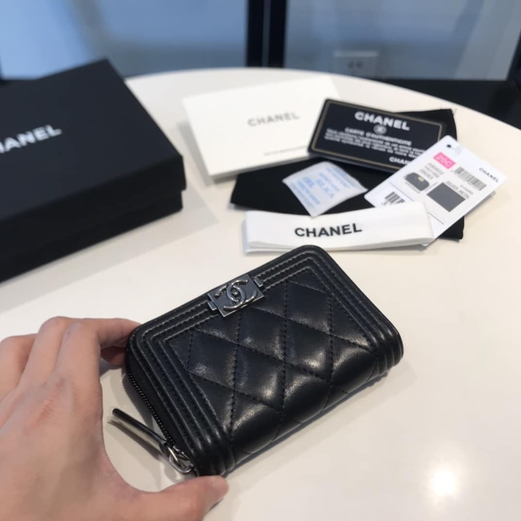 Chanel Boy Zipped Coin Black Silver Purse A80602 - Image 8