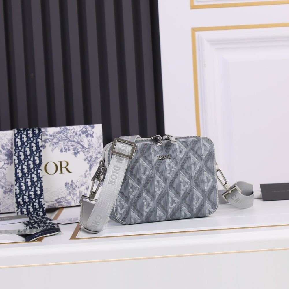 DIOR ZIPPED POUCH WITH STRAP DIOR GRAY COATED COTTON CANVAS WITH CD DIAMOND PRINT 17CM - Image 2
