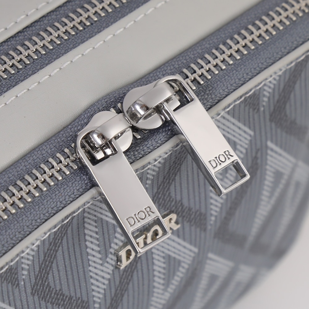 DIOR ZIPPED POUCH WITH STRAP DIOR GRAY COATED COTTON CANVAS WITH CD DIAMOND PRINT 17CM - Image 4