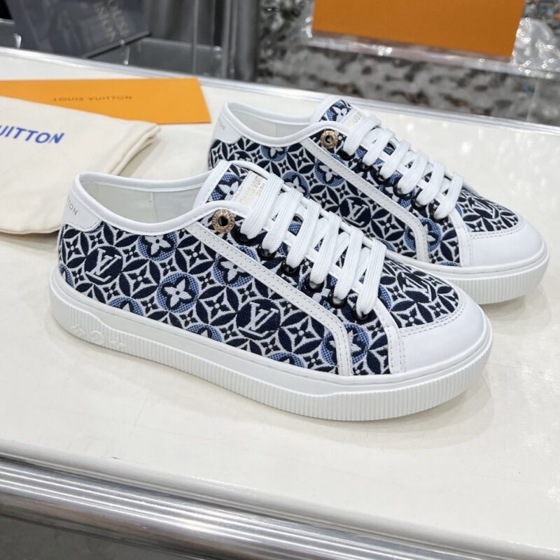 Alternative view of Louis Vuitton Lv Lagoon Sneaker Navy Blue 1Ahoh5