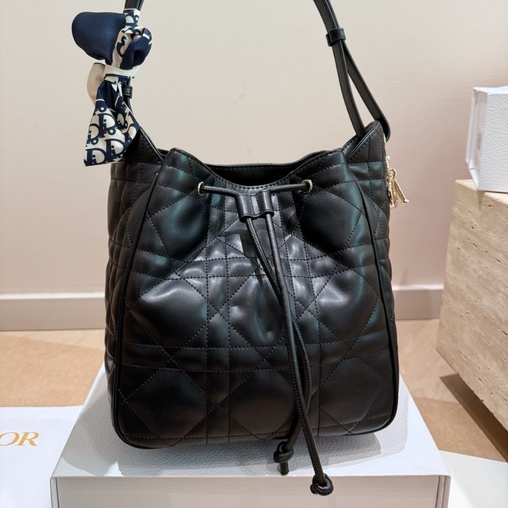 Dior Medium D Motion Bag Black 23Cm M2852ONWP M900 - Image 3
