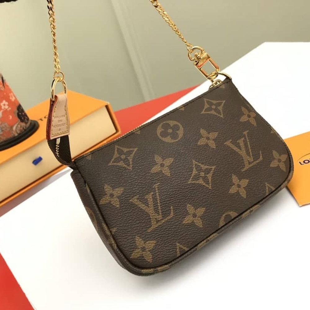 Louis Vuitton Pochette Accessoires Monogram 17Cm With Chain M58009 - Image 2