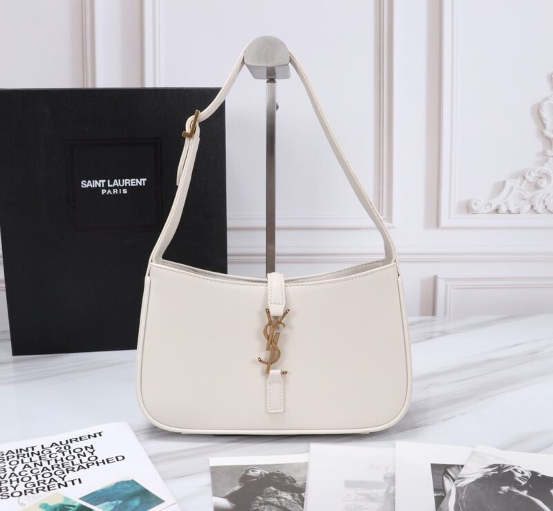 Alternative view of Saint Laurent Le 5 À 7 Hobo Bag In Smooth Leather White 23Cm 6572282R20W9207