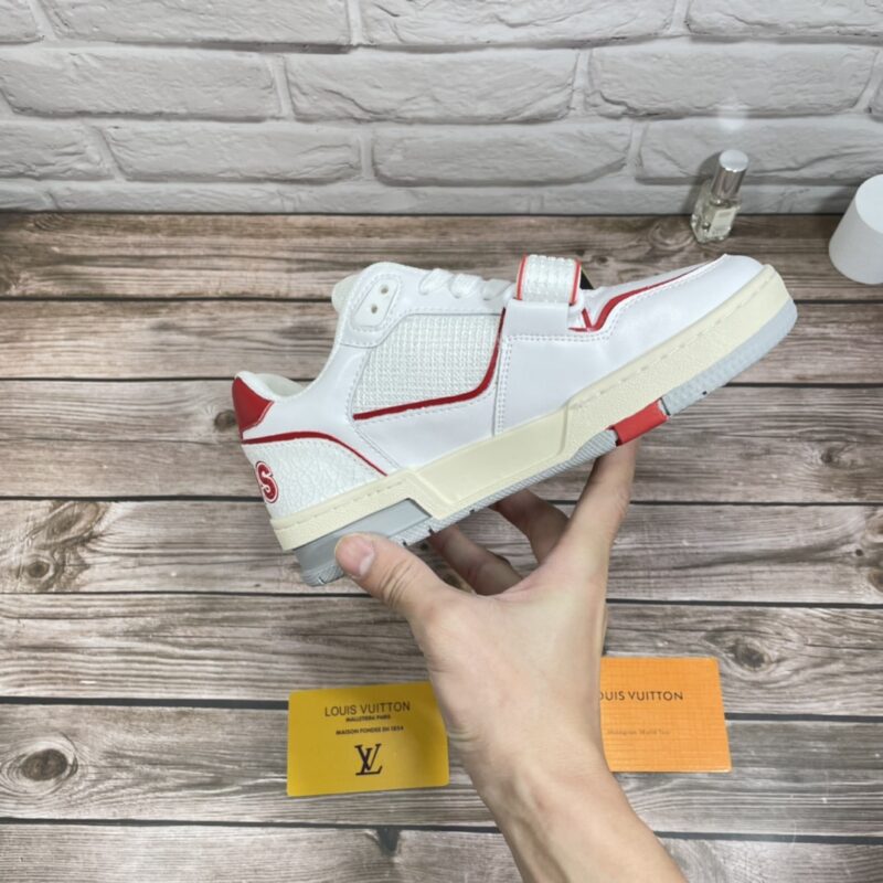 Alternative view of Louis Vuitton Trainer Sneaker Red 1A98Vi
