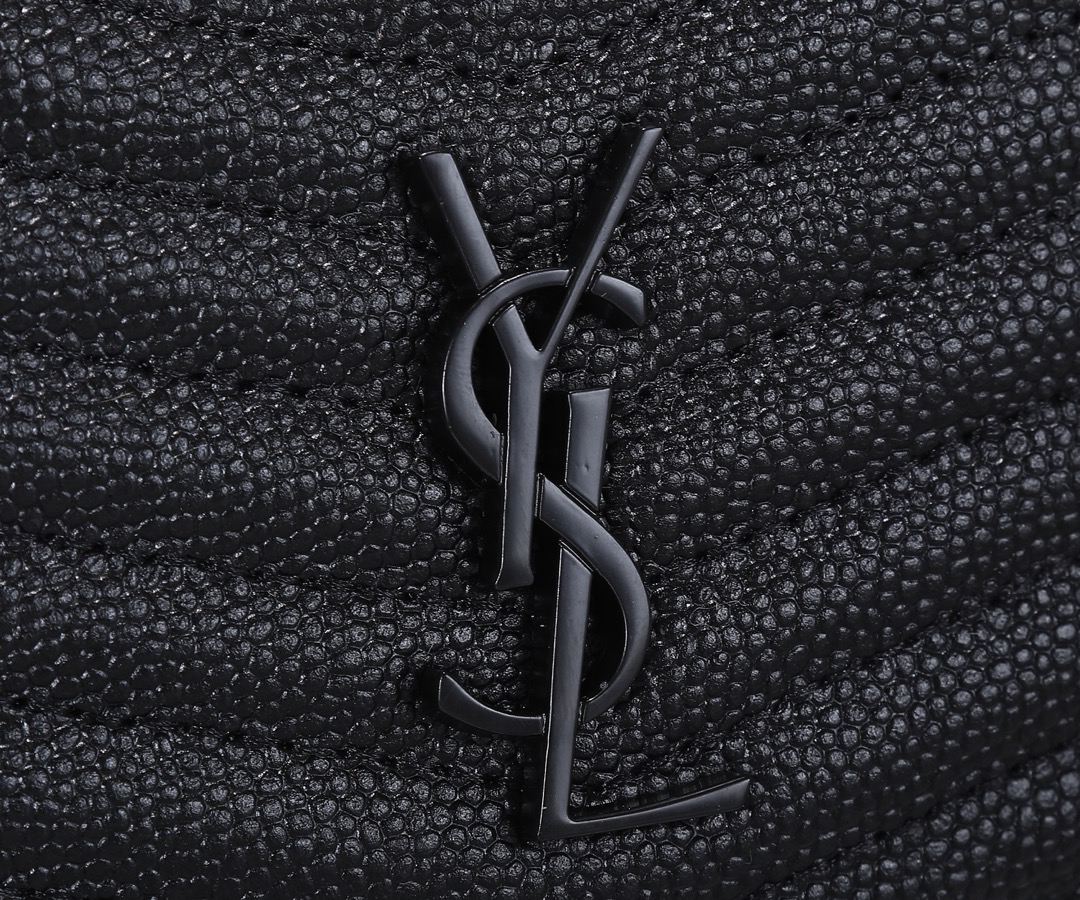 Saint Laurent Lou Camera Bag In Quilted Leather Black 18Cm - Image 3