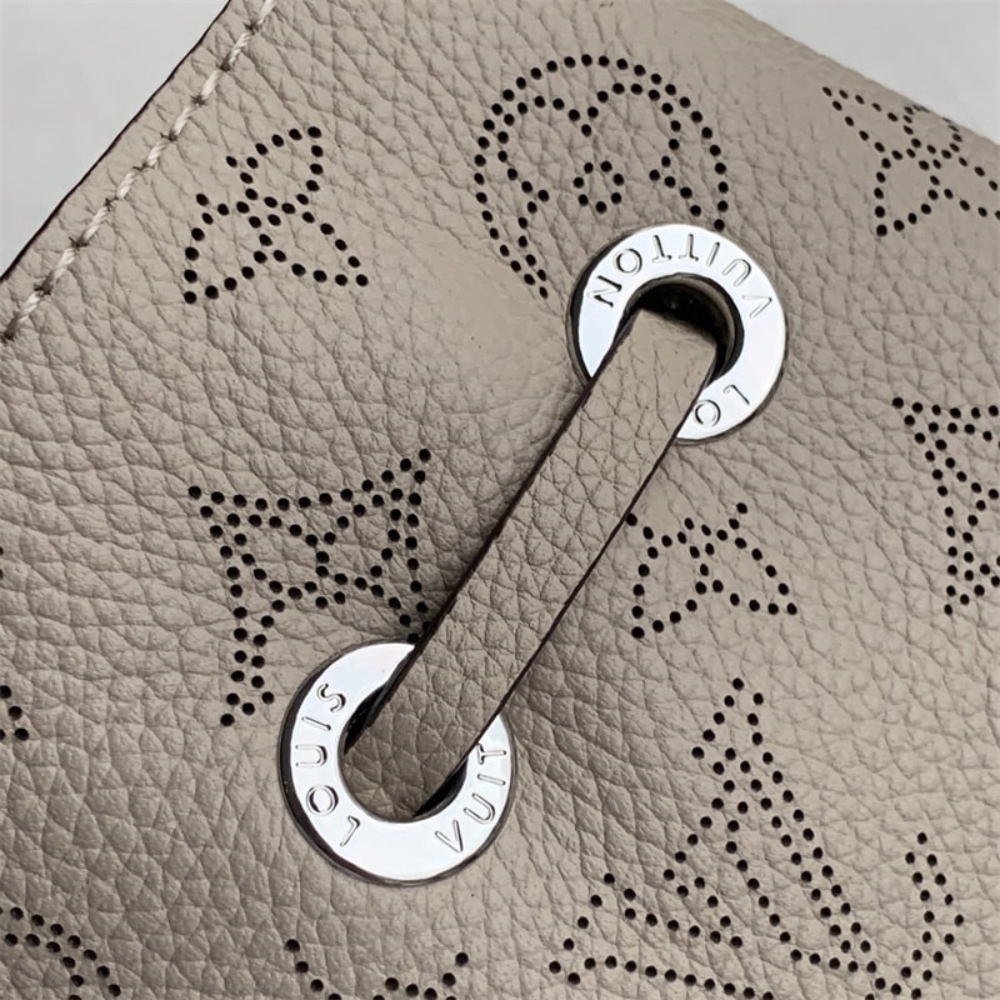 Louis Vuitton Bella Galet Gray 22Cm M57201 - Image 6